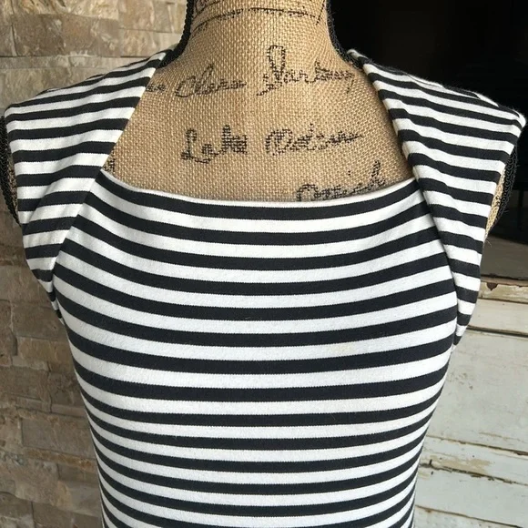 Kate Spade Saturday black and white stripe sleeveless mini dress w back cut out - Picture 2 of 15